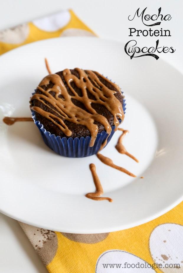 mochaproteincupcakestext