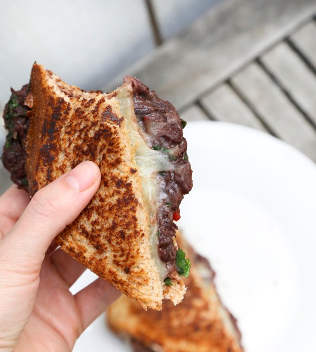 blackbeancheddargrilledcheese3