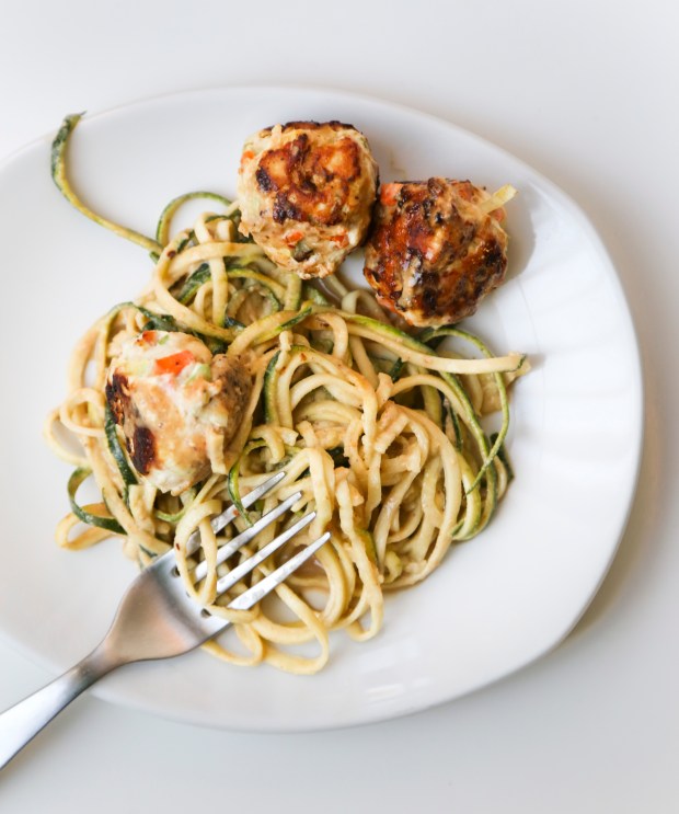 ZucchiniPeanutNoodles2