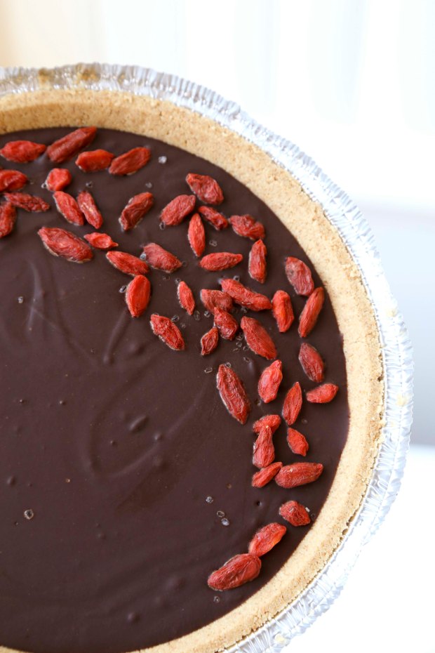 Chocolate PB Goji Pie