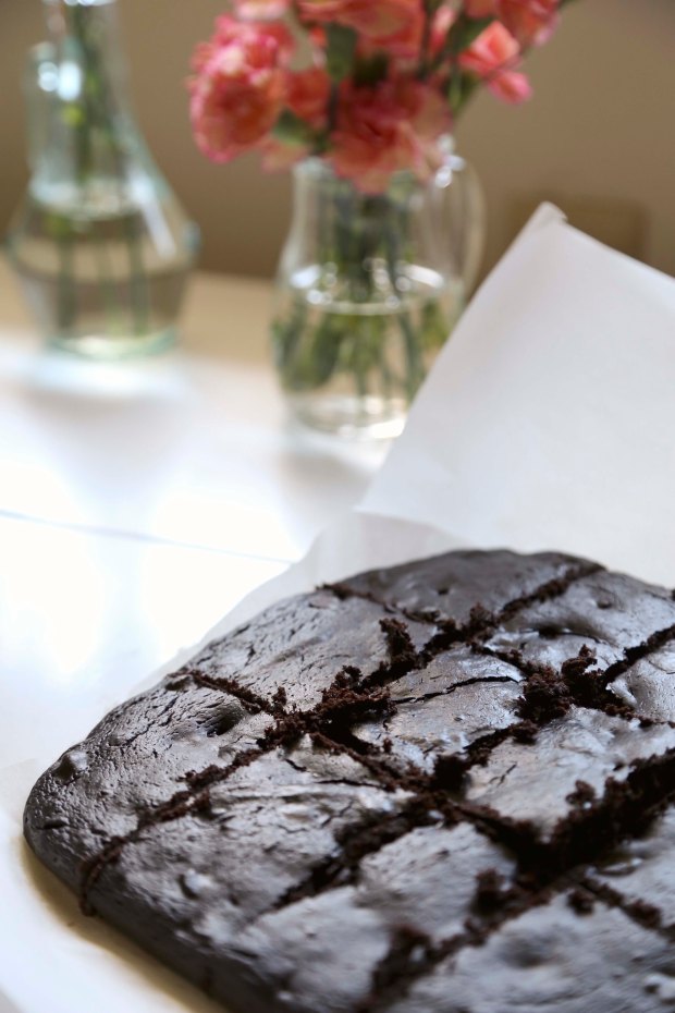 FlourlessPBBrownies1