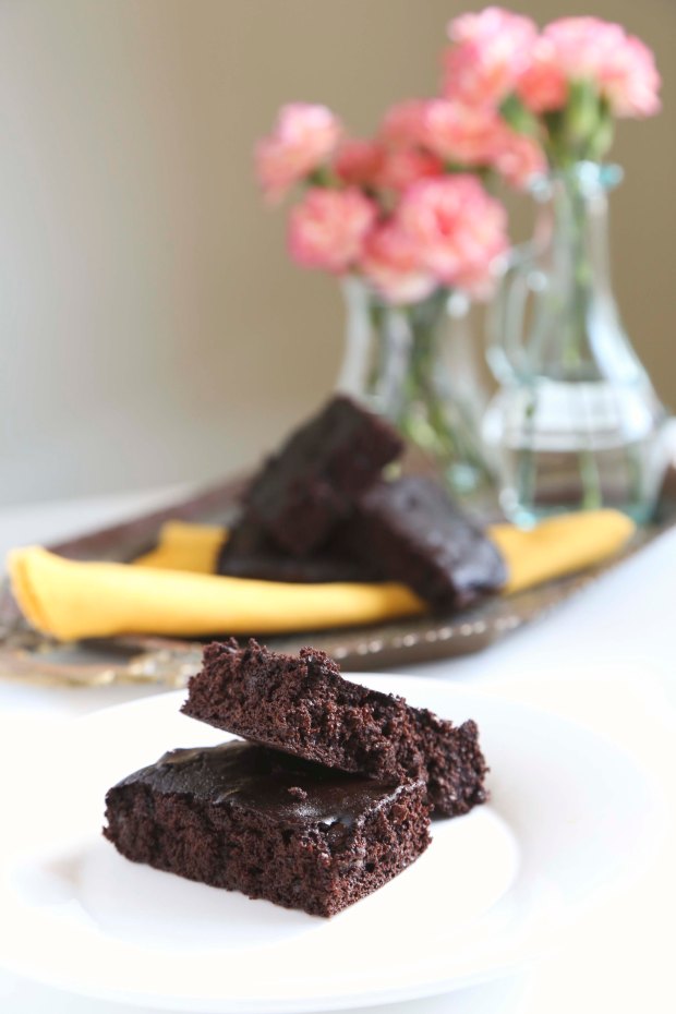 FlourlessPBBrownies3